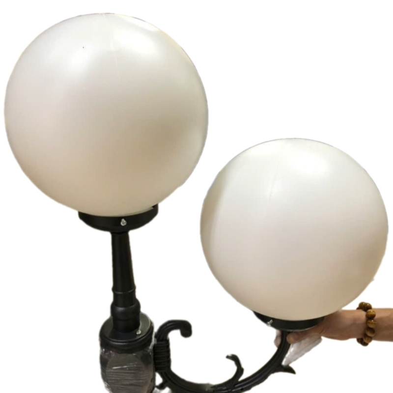 Chao đèn trụ sân vườn