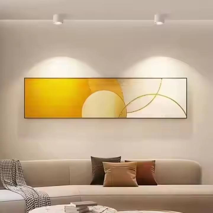 Đèn lon nổi trang trí góc phòng khách