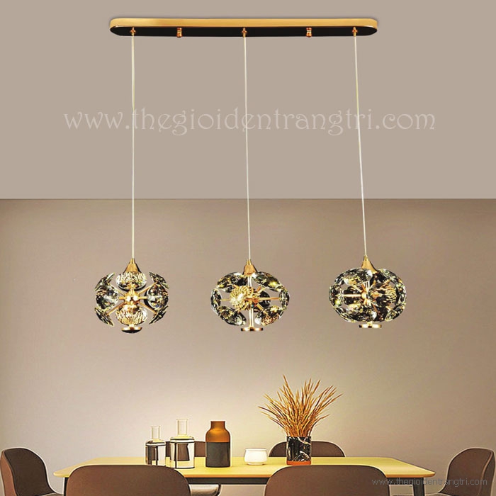 Mẫu đèn thả bàn ăn kiểu thanh ngang 3 bóng