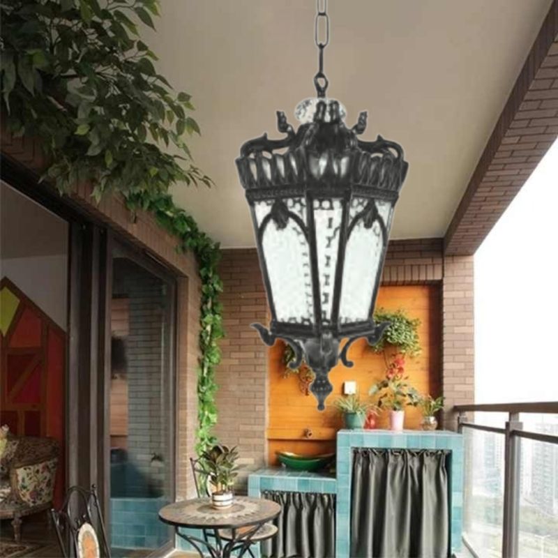 đèn thả trang trí sân vườn ngoài trời