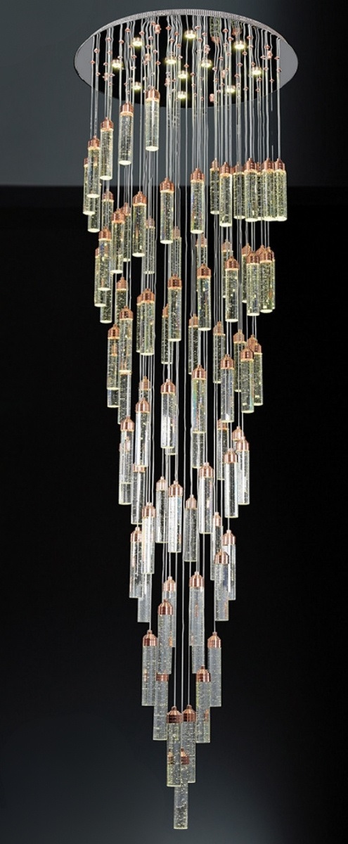 Đèn thả thông tầng phòng khách sang trọng