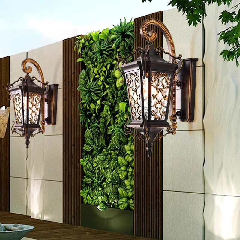 Đèn Trang Trí Tường Hàng Rào Cổ Điển