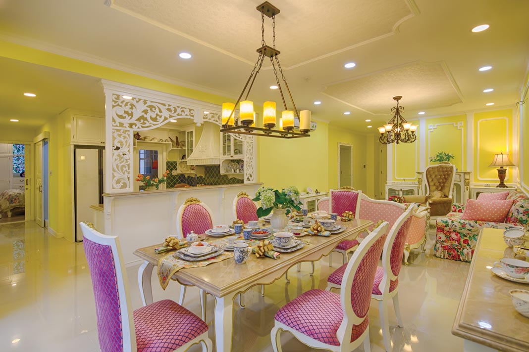 Đèn bàn vintage góc sofa 1