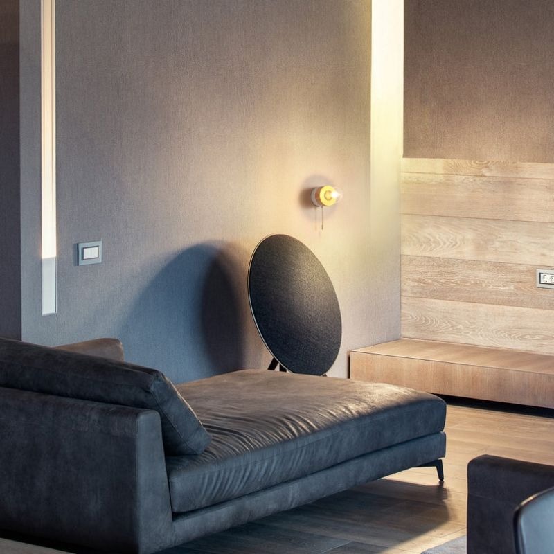 Đèn tường trang trí góc phòng khách