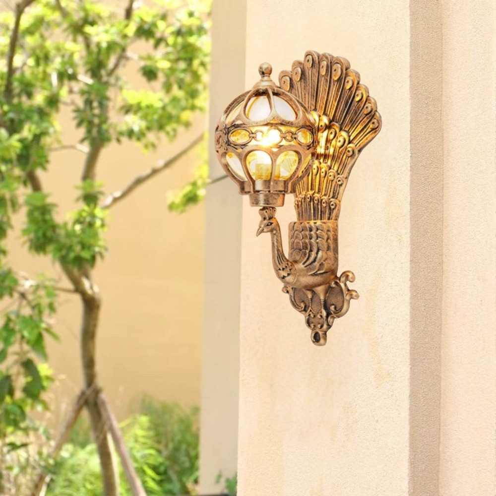 Đèn trang trí mặt tiền nhà phố