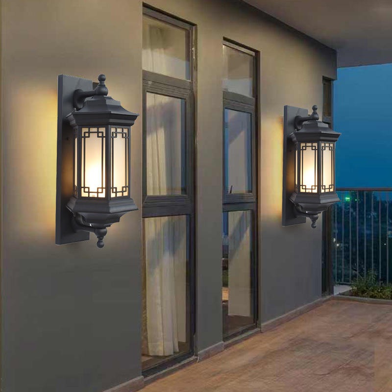 Mẫu đ&egrave;n trang tr&iacute; mặt tiền VNT8510