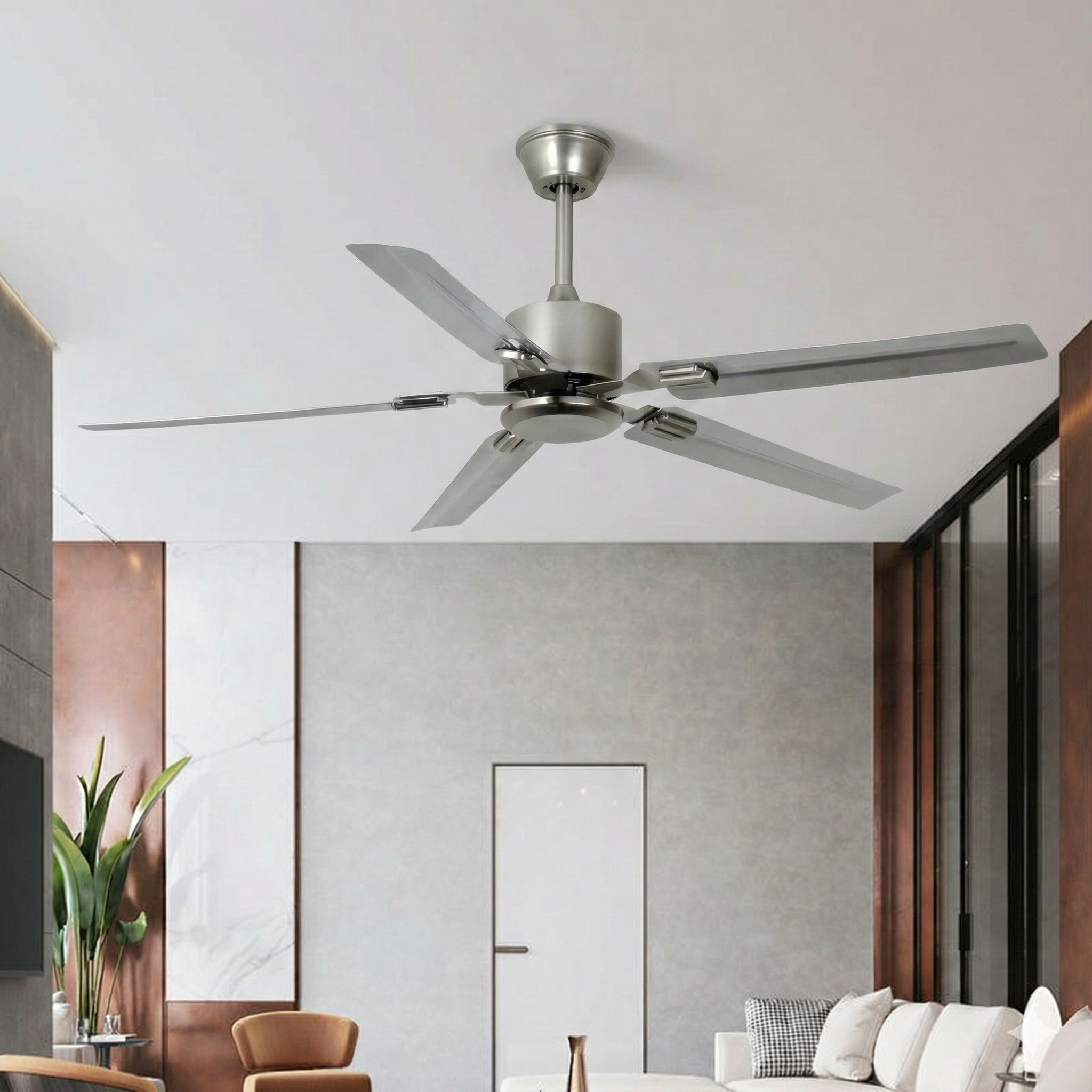 Quạt Trần 5 Cánh Sắt Có Điều Khiển Từ Xa UDQ6182 - Mát sâu, Siêu êm, Chuẩn cho căn hộ hiện đại.