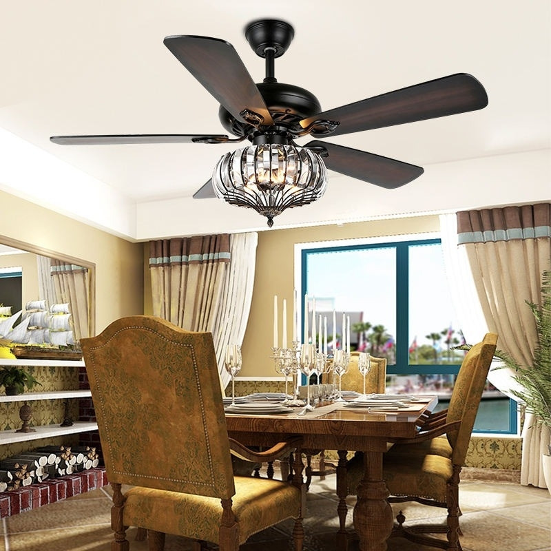 Quạt trần cánh gỗ QVifa85 phòng ăn