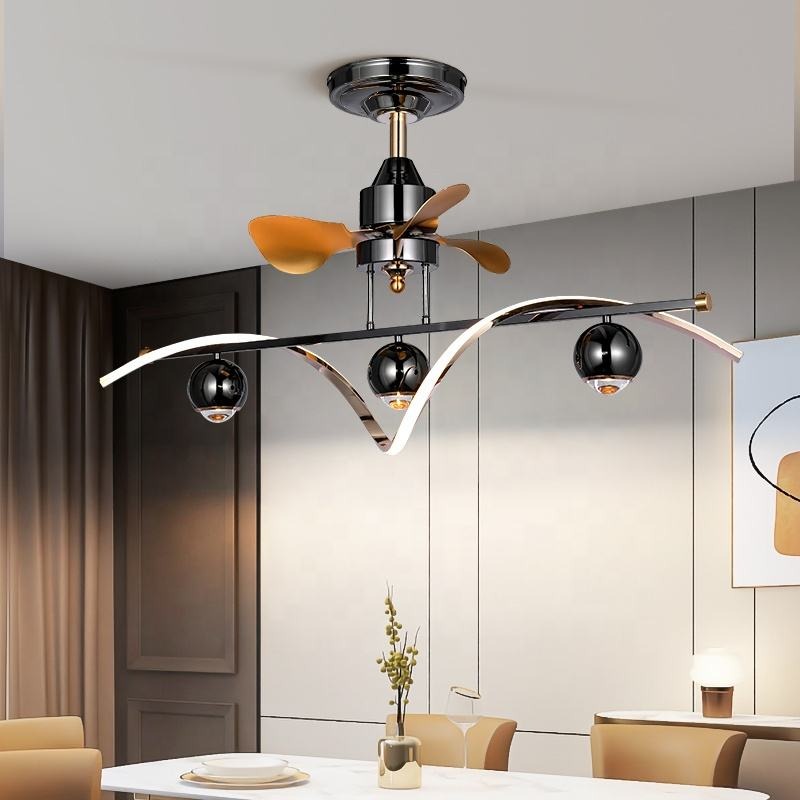 Quạt Trần C&oacute; Đ&egrave;n Trang Tr&iacute; Ph&ograve;ng Ăn Hiện Đại QT1107