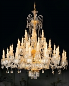 đèn trang trí nhà hàng, đèn trang trí phòng khách, đèn chùm nến pha lê phòng khách thông tầng