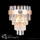Đèn ốp tường pha lê V820 phù hợp trang trí tường phòng khách, phòng ngủ, cầu thang.