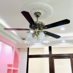 Quạt Trần 5 Cánh Gỗ Có Đèn Chùm KH-QT5213 Ø1040