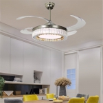 Quạt Trần Cánh Xếp Có Đèn Pha Lê LED Hiện Đại UDQ6157